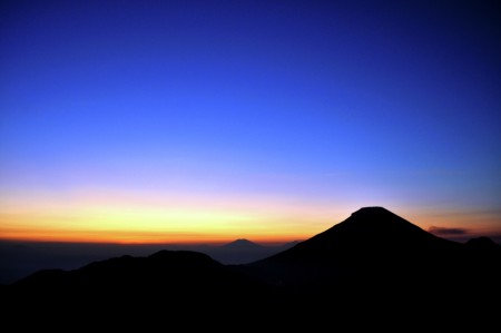 Golden Surise - Sikunir