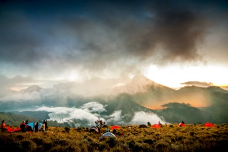 CAMPING