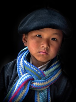 Thiáº¿u niÃªn ngÆ°á»i H'mÃ´ng