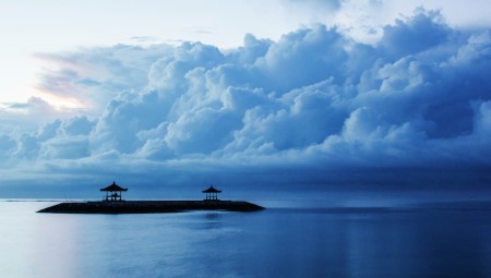 Silent Thick Clouds
