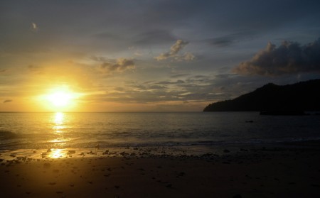 Sunrise in Pulo Aceh