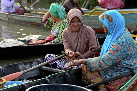 Tetap Tersenyum