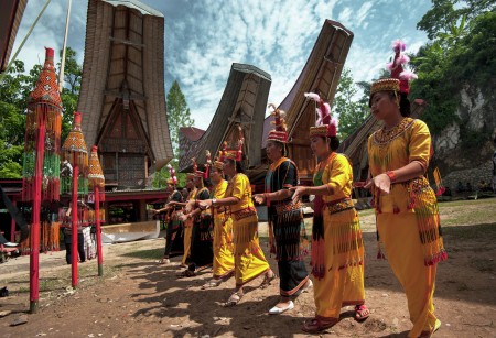Tari Toraja