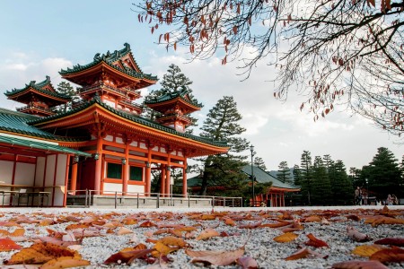 The Heian Shrine in autumn