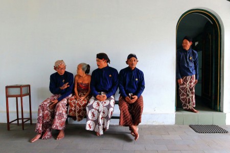 PARA ABDI DALEM