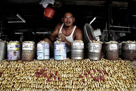 Manong Mani (peanut)