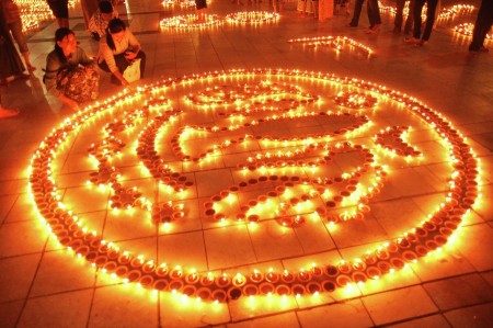 Thidagyut festival