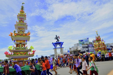 Arak-Arakan Festival Tabot Provinsi Bengkulu