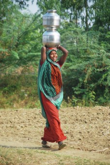 WATER POT