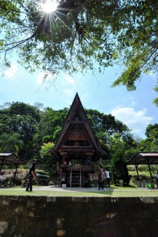 Wisata Adat