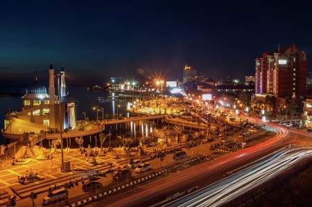 warna kota makassar