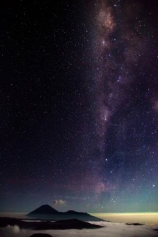 Bromo and the Stars