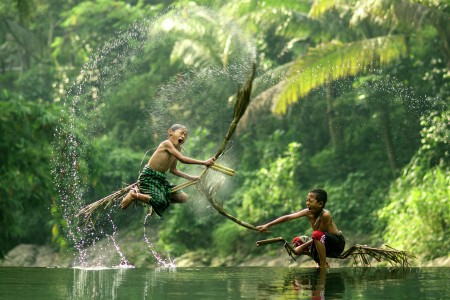 Splash water
