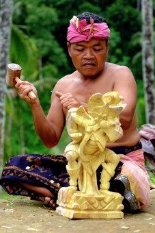The Wood Carver
