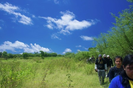 bersama (tracking di Baluran)