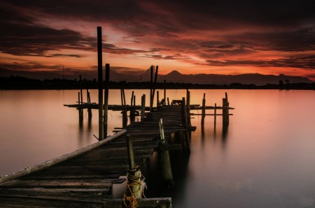 Senja di pantai marina