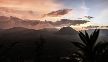 sun set at bromo