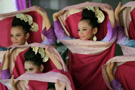 Tari sarung