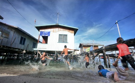 Tinjuan Pulau Mabul selepas keganasan Sulu di Pulau Mabul Saba