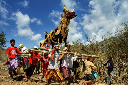 Prosesi Ngaben Masal