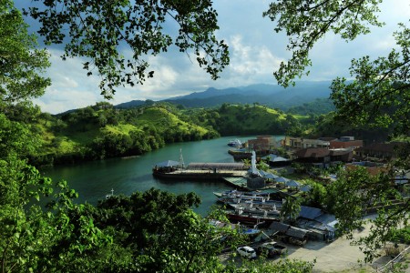 Menanti Senja di Batu Nona