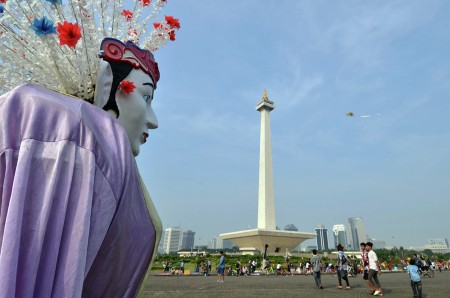 Menatap Monas