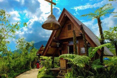 Rumah Dusun Bambu