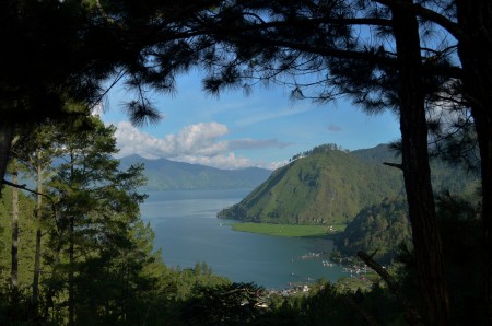 A Peek on Laut Tawar Lake