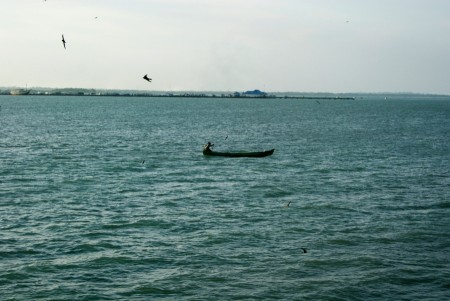 Sampan