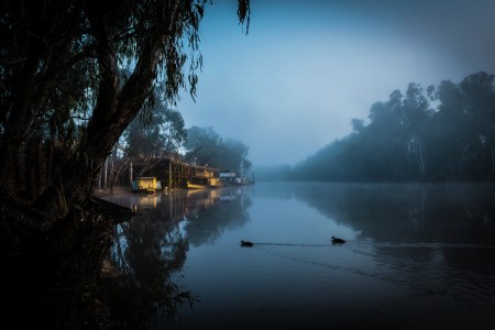 Dawn at the mighty Murray River