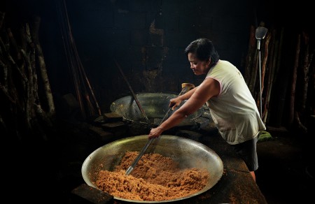 Traditional Fish Floss Maker