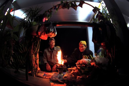 Dukun Tengger