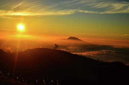 MATAHARI MT.PRAU
