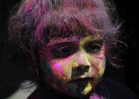 HOLI