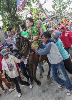 Procession of "Sayyang Matuddu"