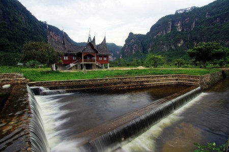 Rumah Minang disana