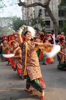 Dancing with the Rhythm
