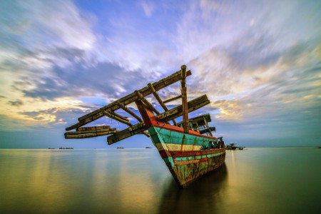 Terdamparnya Kapal Van de Mansyur