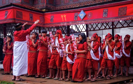 Pompang : The Traditional Symphoni