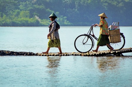 Menyeberang