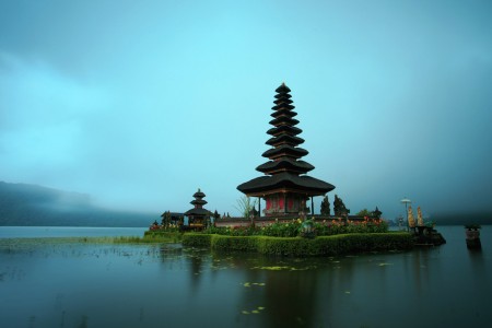PURA ULUNDANU BRATAN