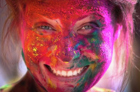 Sambutan Festival Holi 2014 di Kuala Lumpur