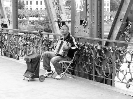 Love music on the love bridge