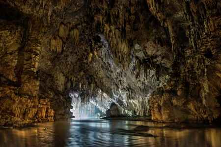 Walking down the Tham Lod Cave