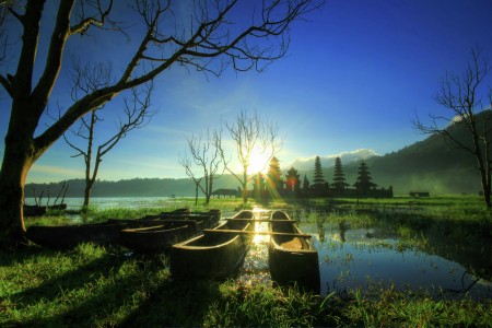 Tamblingan Lake