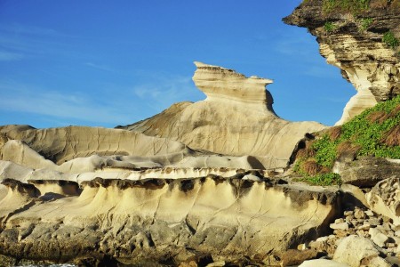 Kapurpurawan Rock