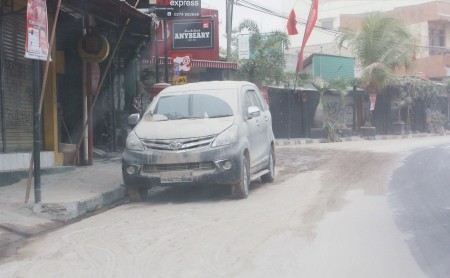 debu kelud dikota Jogja