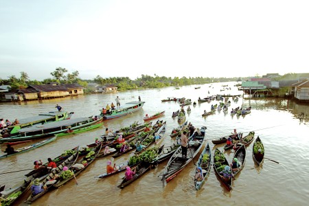 Sunrise in Lok Baintan