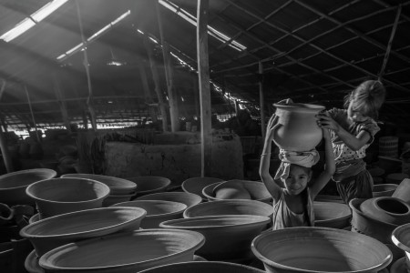 Pot Seller.