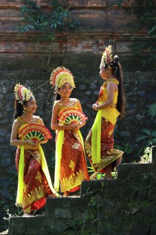 Baju Bali